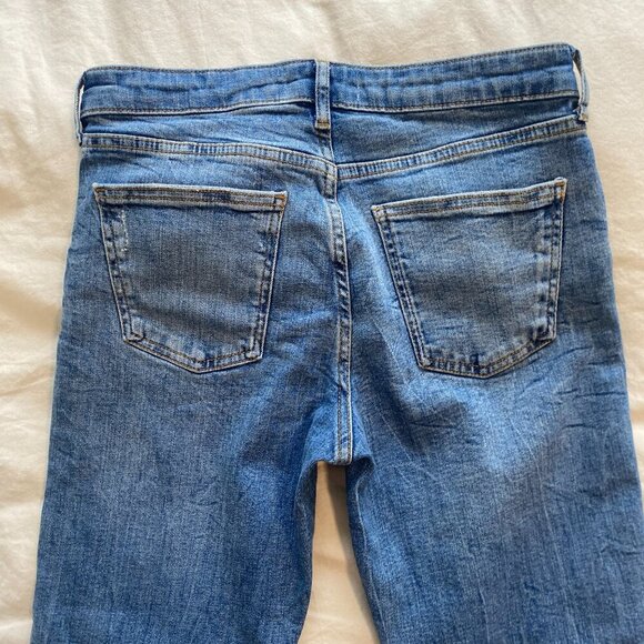 Zara Skinny Mid Rise Jeans Medium Wash Size 6 - Picture 6 of 9
